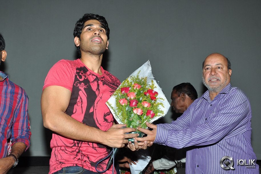 Kotha-Janta-Movie-Theatre-Coverage